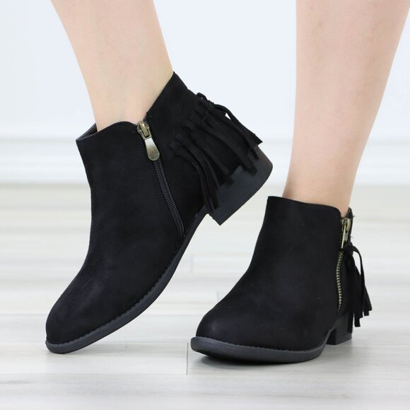Black Suede Boots Tassel Flat Heel Round Toe Ankle Booties Flats - Picture 10 of 12